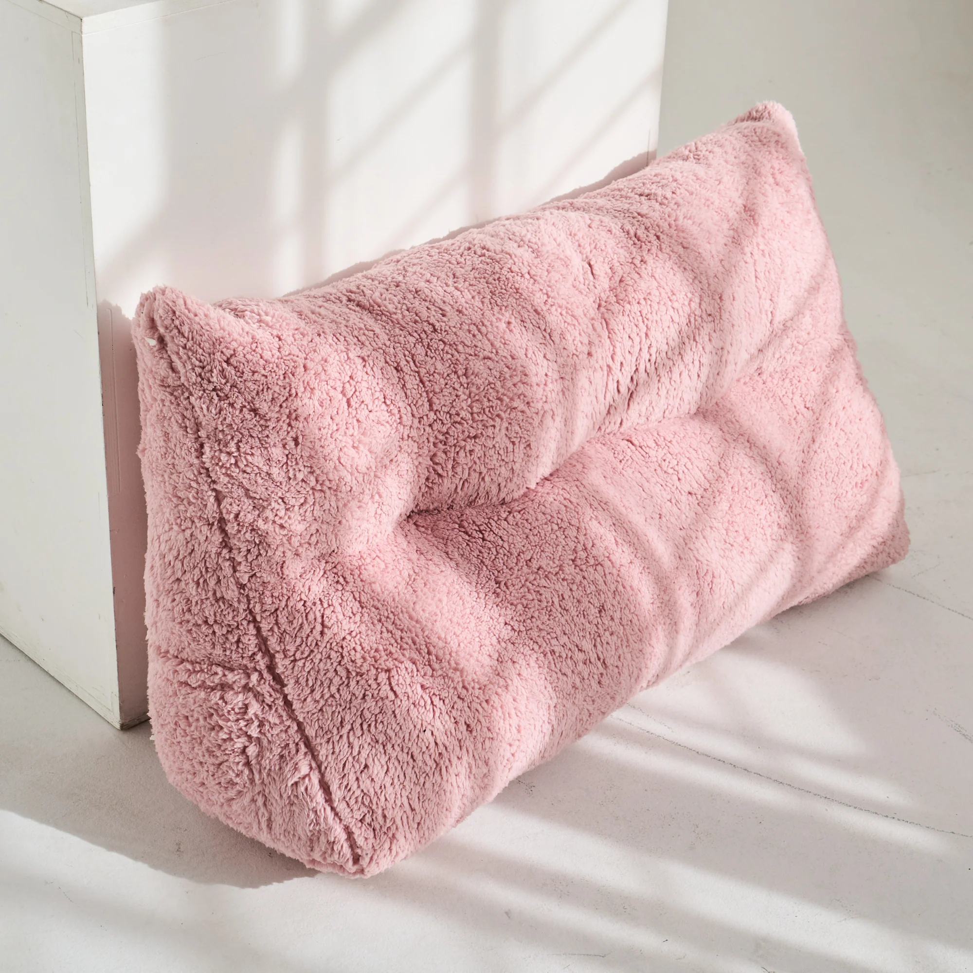 LEO WEDGE PILLOW BLUSH - Image 6